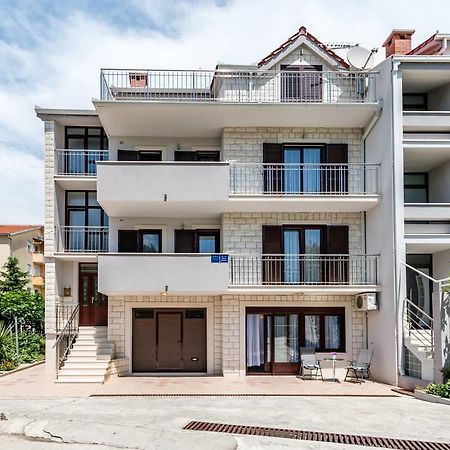 Apartments Silvi Podstrana Kültér fotó
