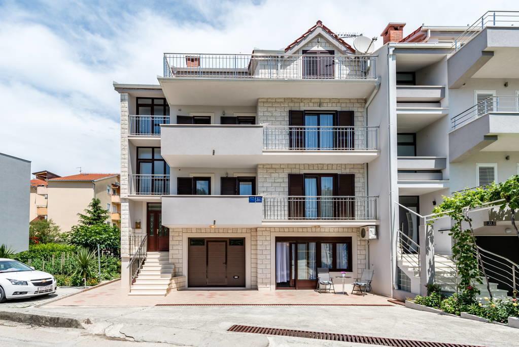 Apartments Silvi Podstrana Kültér fotó